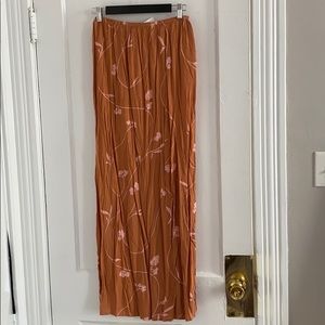 NWT Billabong side slit maxi skirt